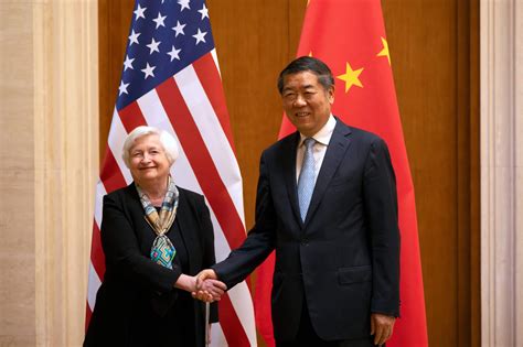 Yellen Had Candid Five-Hour Meeting With China’s He, US Says